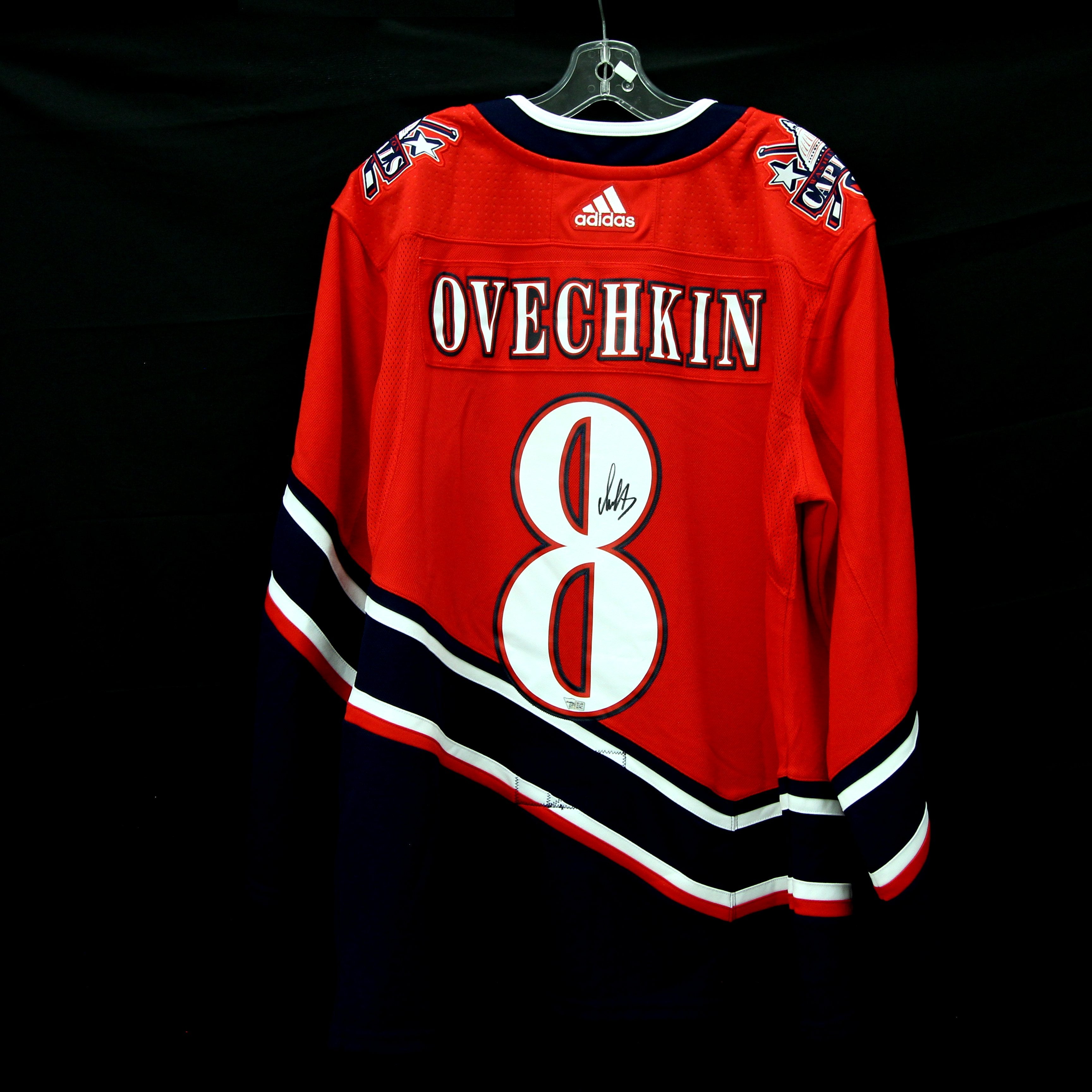 Alex ovechkin autographed outlet jersey